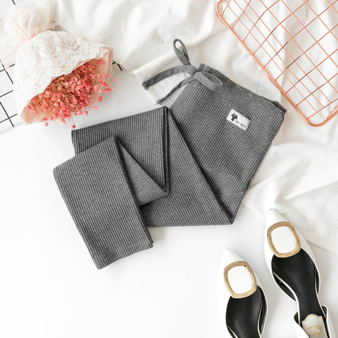 Cozy Maternity Leggings in Jogging Pants Style - Image 4