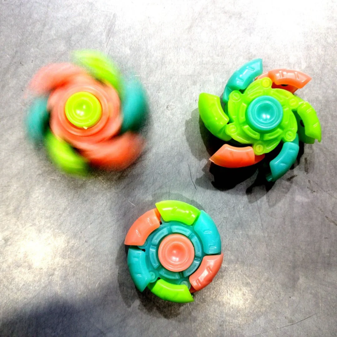 Robotic Kids Spinning Toy - Image 24