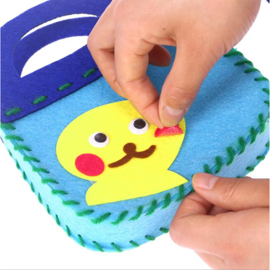 Safe DIY Felt Bag Sewing Set - Image 3