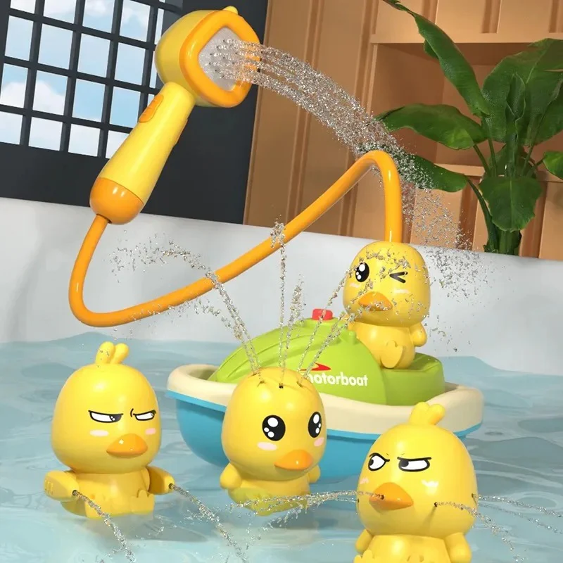 Sprinkling Bath Ducks - Image 3