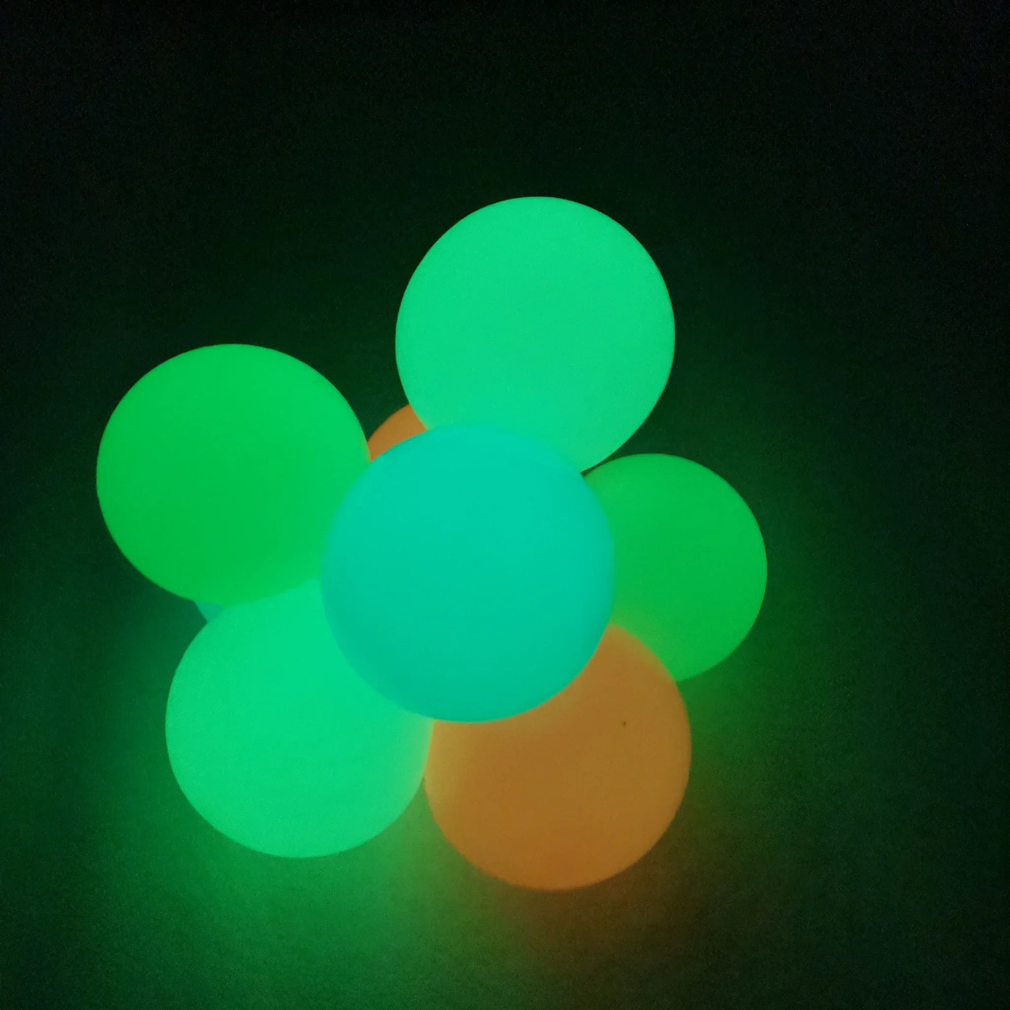 Sticky Play Balls – Endless Fun! - Image 5
